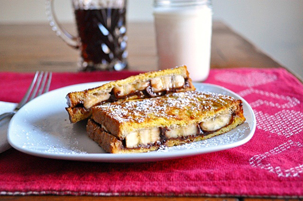 Nutella & Banana Stuffed French Toast