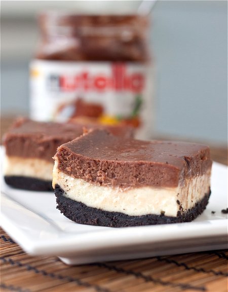 Nutella Cheesecake Bars