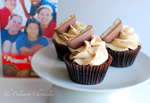 Tagalong Cupcakes