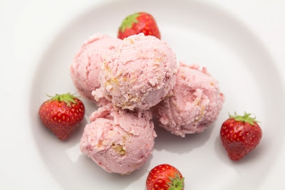 Strawberry Cheesecake Ice Cream