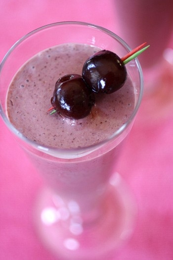 Cheery Cherry Detox Smoothie