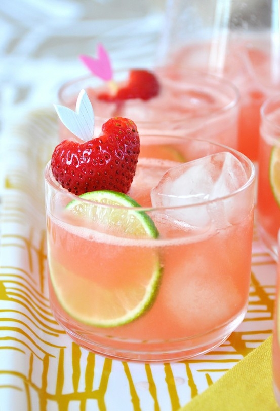 Strawberry Kale Lemonade