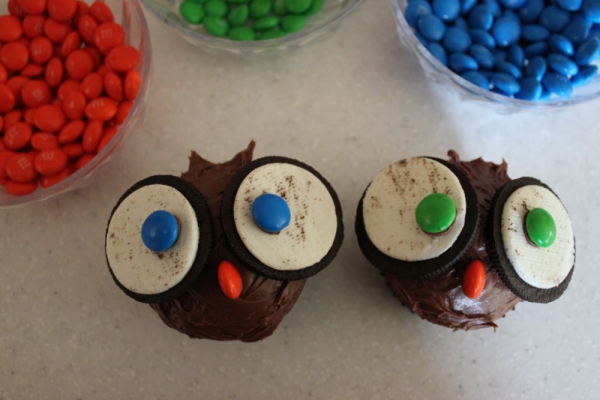 Oreo Owl Cupcake