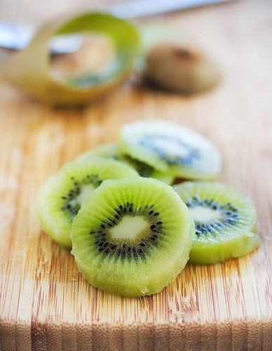 1 Kiwi Fruit – 45 Calories