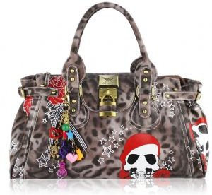 The Leopard and Skull Bag Shows Your Fierceness