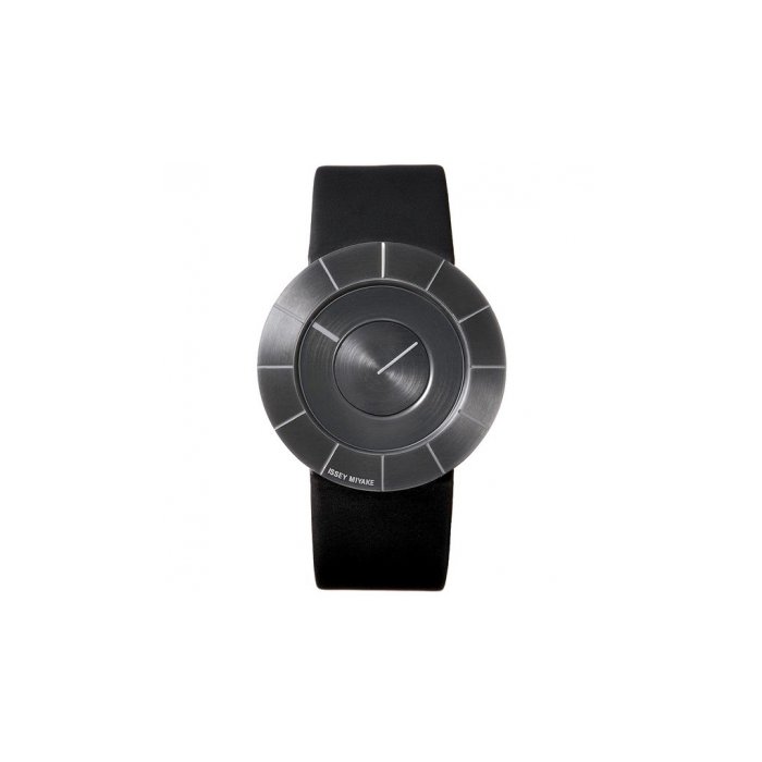 Issey Miyake Midsize to Collection Watch