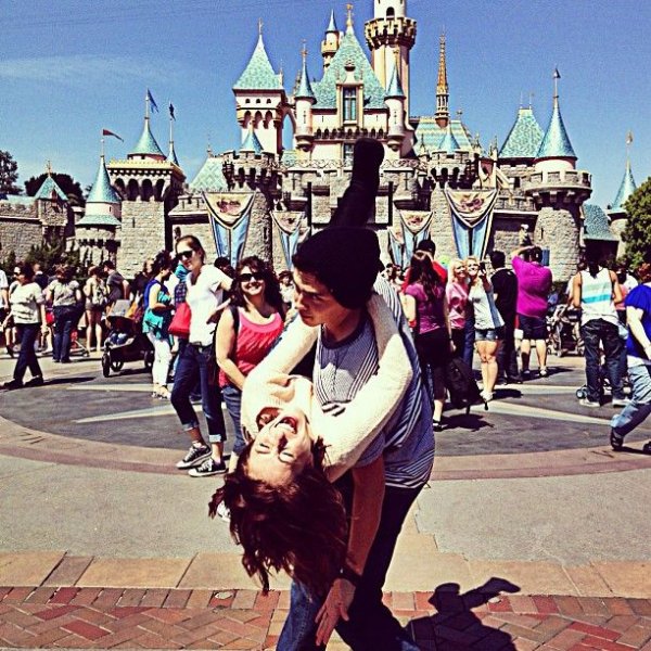 Cute Couples At Disneyland Tumblr