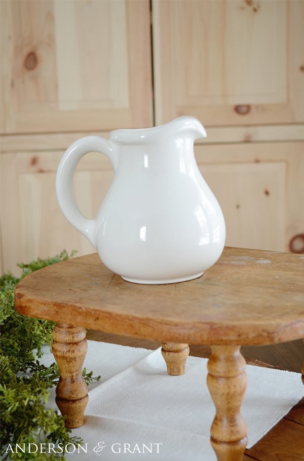 Cutting Board Pedestal