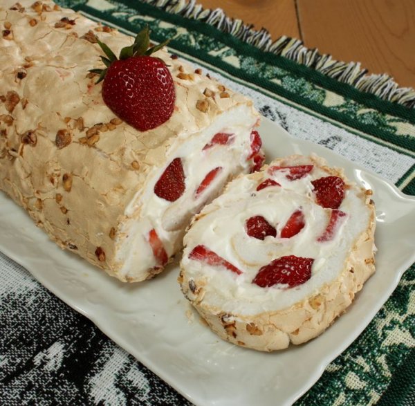 Strawberry Hazelnut Pavlova~Russian