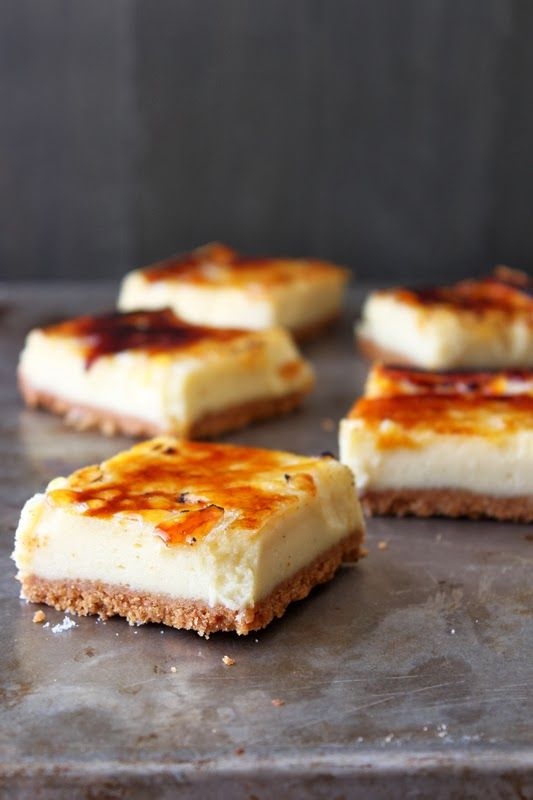 Crème Brûlée Cheesecake Bars