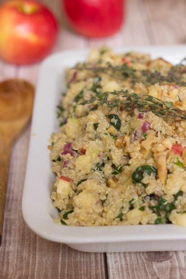 Quinoa Salad with Apple and Kale