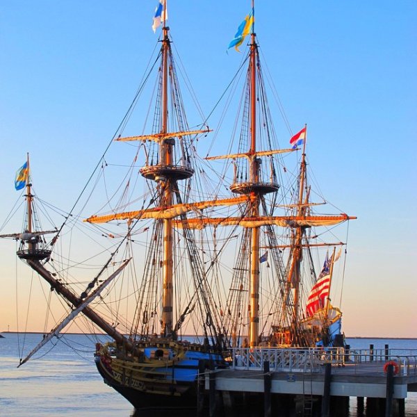 Ride the Kalmar Nyckel in Wilmington, Delaware, USA