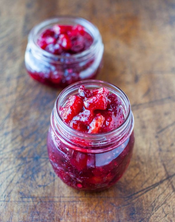 Spiced Cranberry Mango Chutney