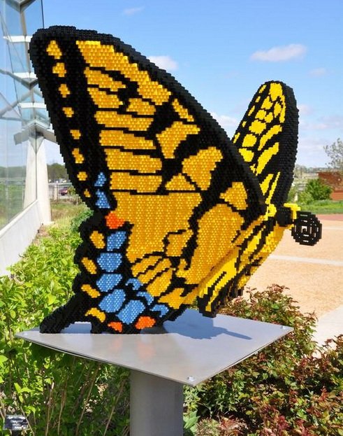 Lego Sculptor