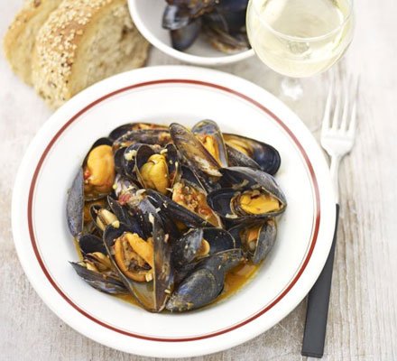 Mussels with Red Pesto