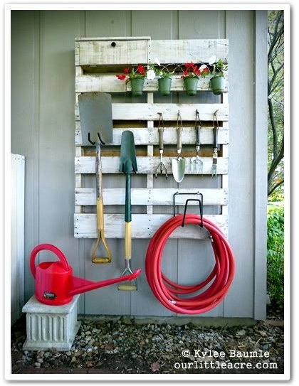 Pallets for Storing Tools