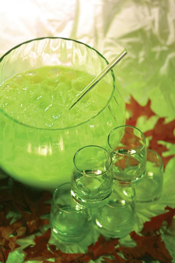 green, drink, alcoholic beverage, glass, juice,