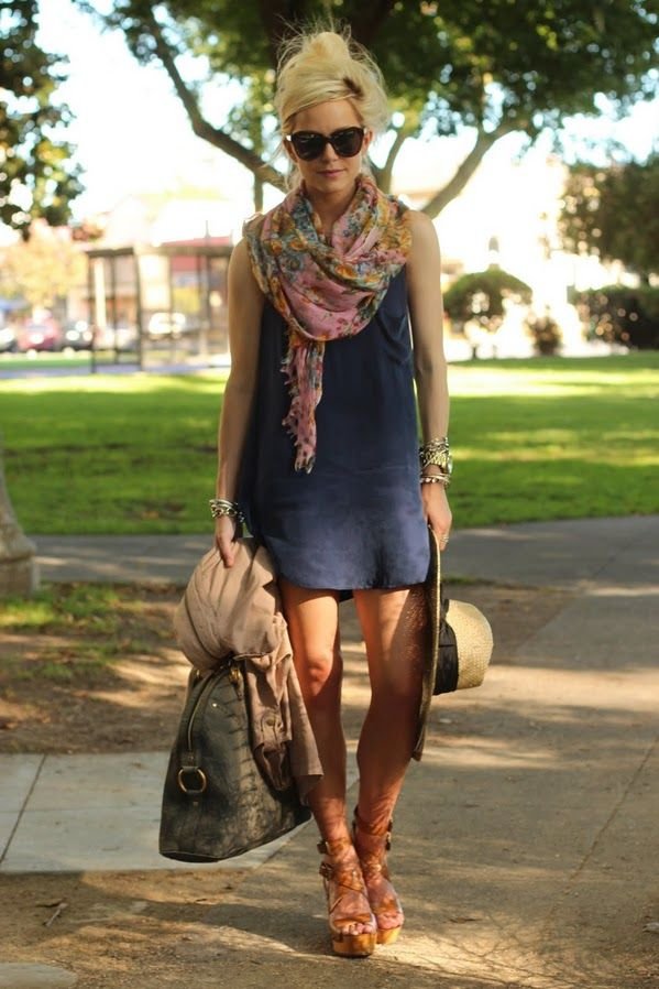 clothing,lady,footwear,dress,fashion,