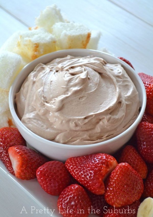 3 Ingredient Chocolate Marshmallow Fluff Dip