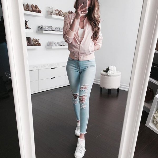 clothing, leg, jeans, blond, human leg,