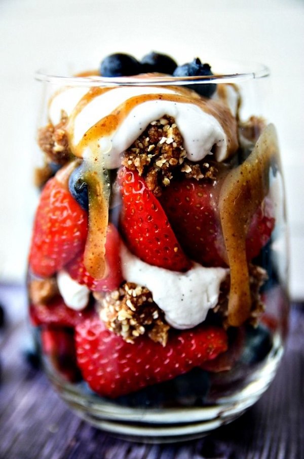 BERRY PARFAIT