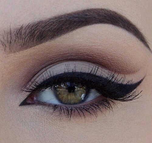 Winged Liner