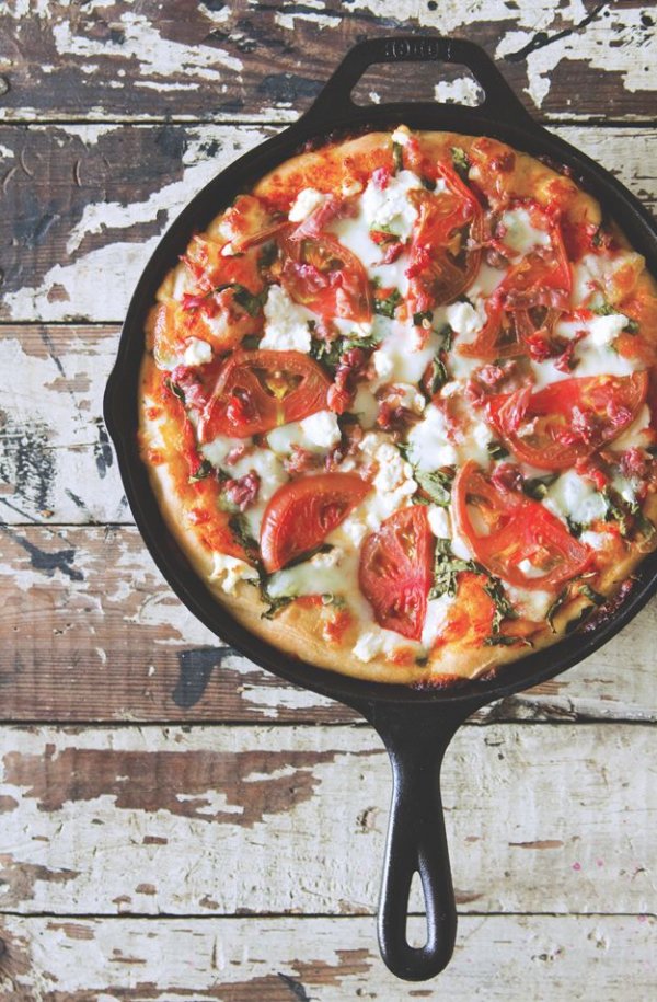 Skillet Deep Dish Pizza