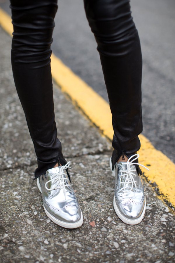 Shine in Wingtips