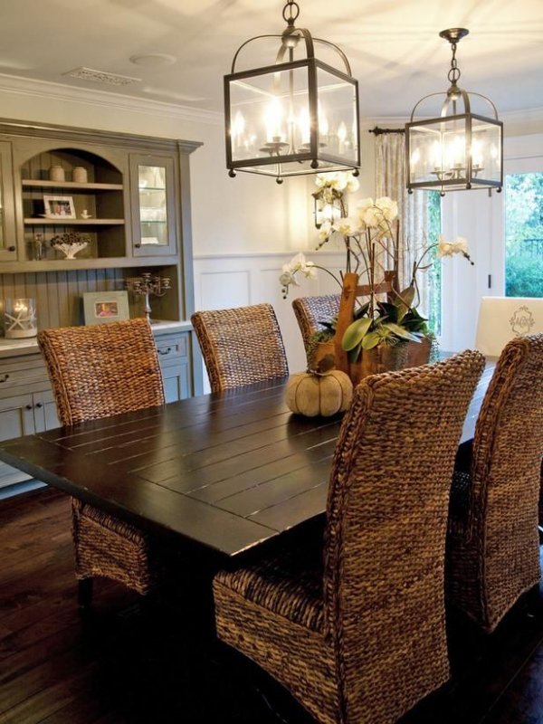 Casual Dining Room