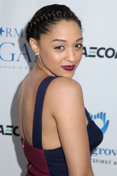 TIA MOWRY