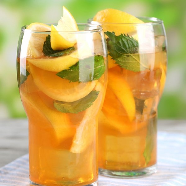 Homemade Lemon Iced Tea