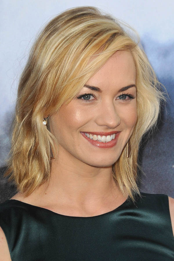 Yvonne Strahovski’s Choppy Cut