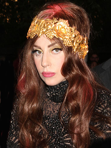 Lady Gaga dyes hair 'Louis Vuitton brown