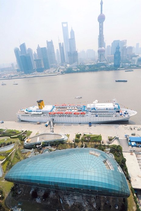 Take a South East Asian Cruise and Be Sure It Calls in at Shanghai, China