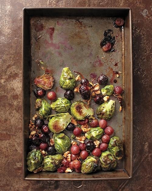 Roasted Brussels Sprouts and Grapes