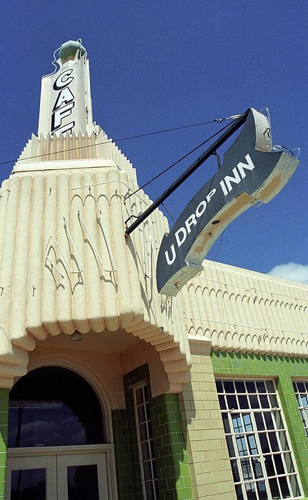 U-Drop Inn, USA