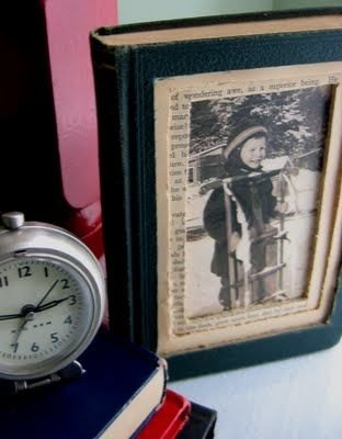 watch,clock,hand,picture frame,