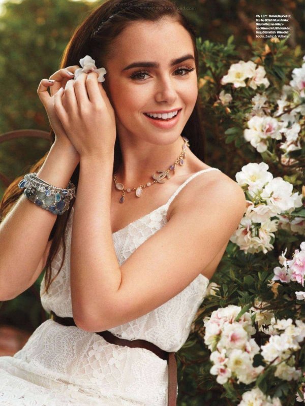 Lily Collins