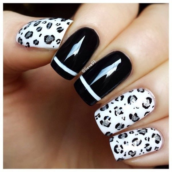 Leopard Nails