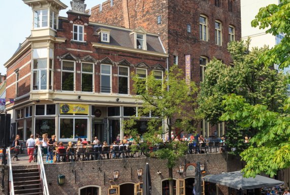 Drinking Beer at Utrecht's Stadskastell Oudæn , the Netherlands