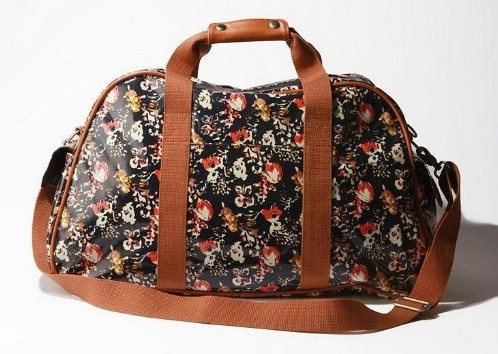 Kimchi Blue Printed Weekender Luggage