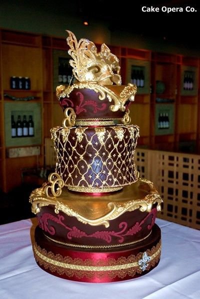 wedding cake,food,cake,dessert,cake decorating,