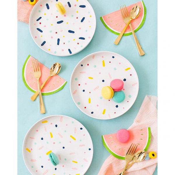 food, wheel, dessert, cake decorating, icing,