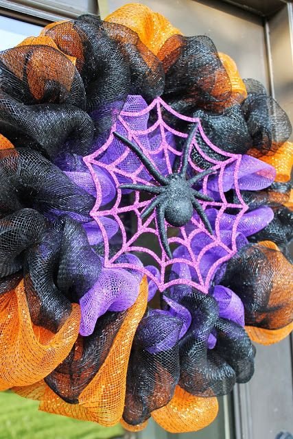 Deco Mesh Ruffle Wreath