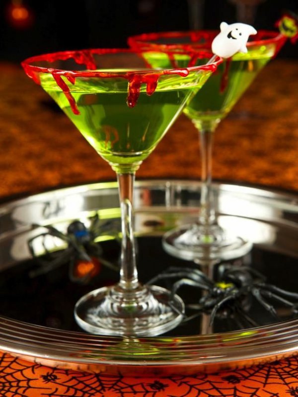 50 Frightfully Good Halloween Cocktails ...