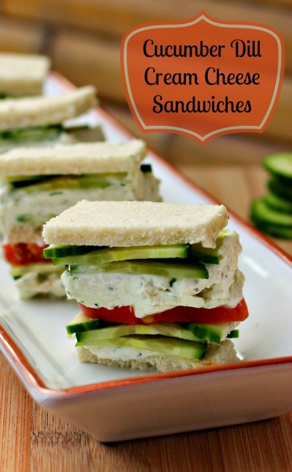 Sándwiches de queso crema de eneldo de pepino