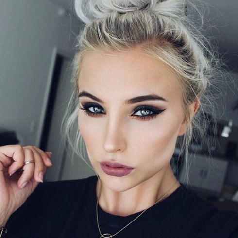 hair, eyebrow, human hair color, face, blond,