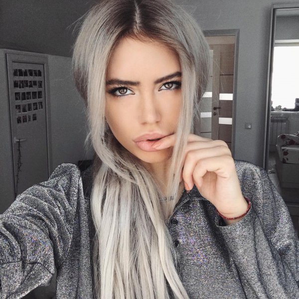 hair, human hair color, face, blond, black hair,