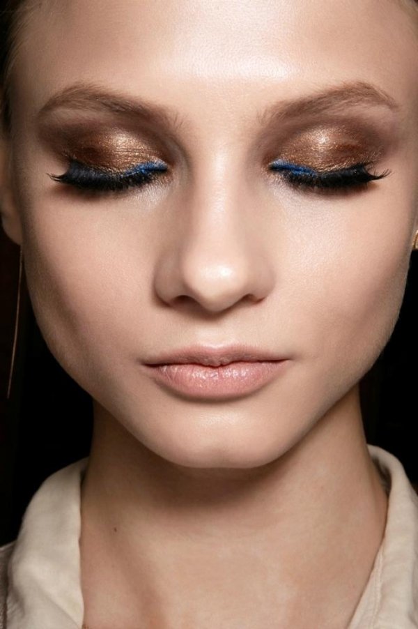 Metallic Smokey Eye