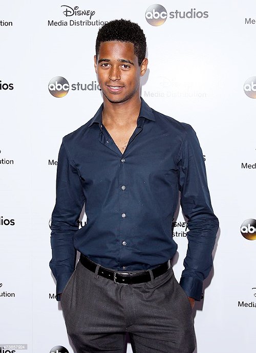 Alfred Enoch u2013 How to Get Away with Murder